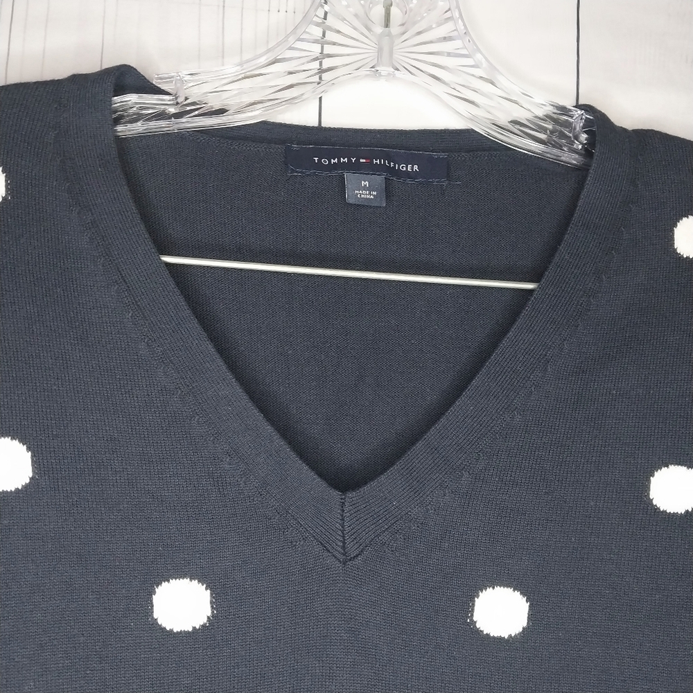 Tommy Hilfiger Dark Blue and White Polka Dot Preppy V-Neck Women's Sweater - Picture 4 of 7